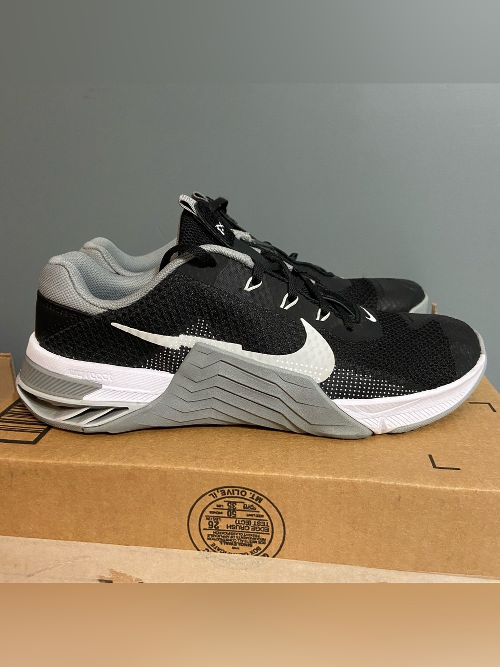 Nike Metcon 7 Black / Gray Training Gym Shoes - Men's 9.5